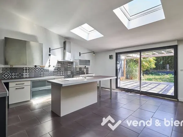 Appartement 5 pièces 120 m²