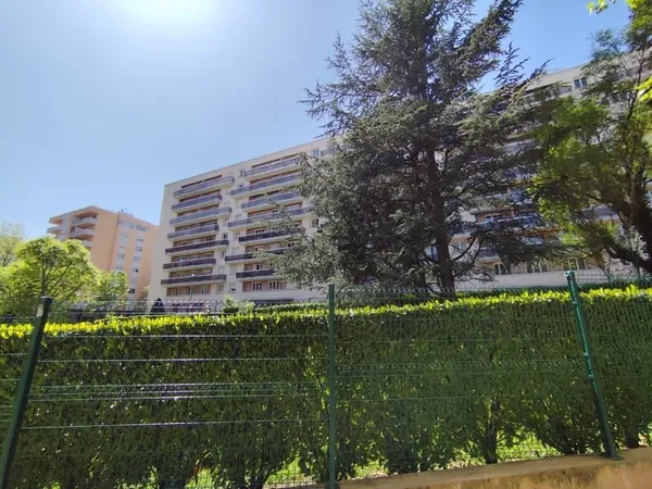 Appartement T2 meublé - Bergson / Bel-Air - Opportunité à
