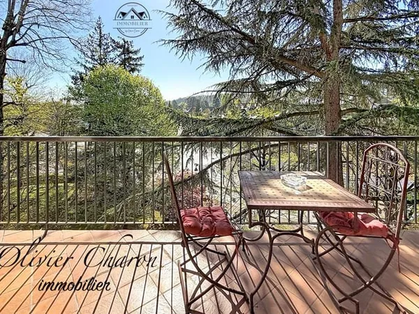 Appartement 4P 81m2 3ch terrasses cave parking ascenseur Vau