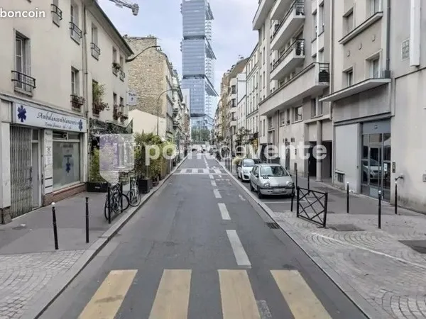 Local commercial 85 m²