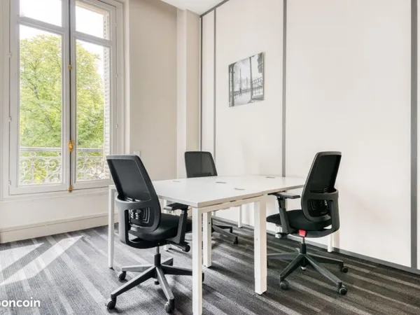 Bureau privé à louer pour 2 personnes à Paris 75 BD Haussmann