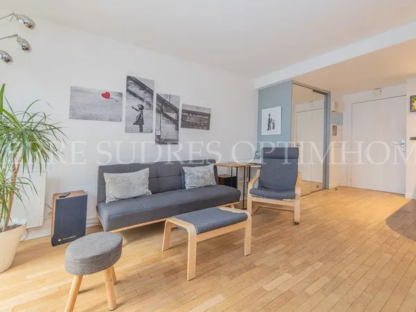 Butte Montmartre : 3 pièces de 54m² avec balcons