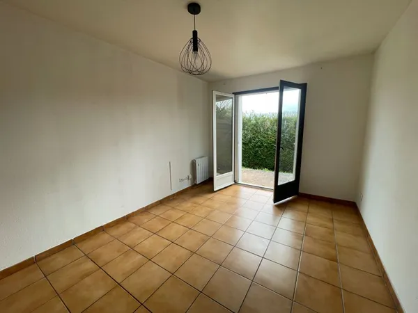 Appartement Breuillet 1 pièce(s) 29 m2