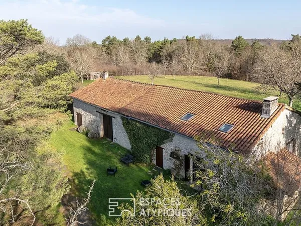 Sanctuaire de pierre et son royaume de 6 hectares