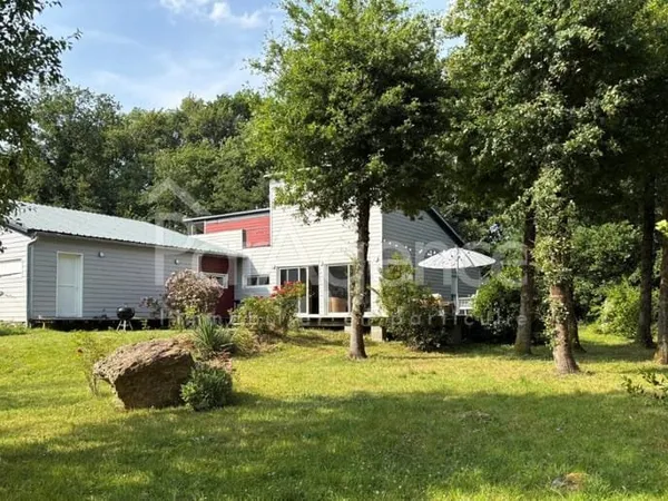 Maison contemporaine Vue forêt