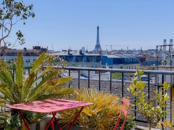 Rare appartement avec terrasse et vue Tour Eiffel - Plaine Monce