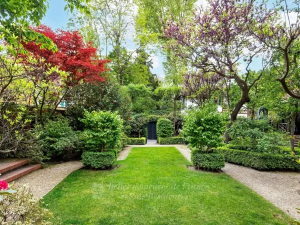 Paris XVIe - Villa de la Réunion - Grand Jardin