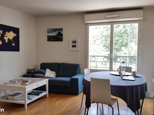 Chambre meublée dans immeuble de standing à Maisons Alfort (hyper centre)