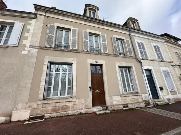 Maison 7 pièces 195 m²