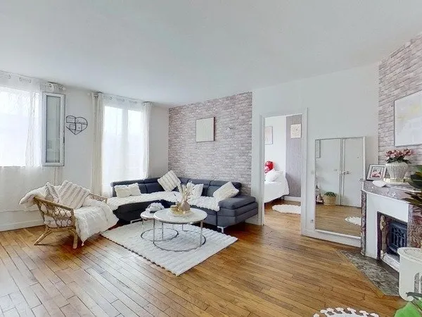 EXCLUSIVITÉ - Charmant 3 pièces traversant et lumineux - Quartier des Coutures / Métro Robespierre
