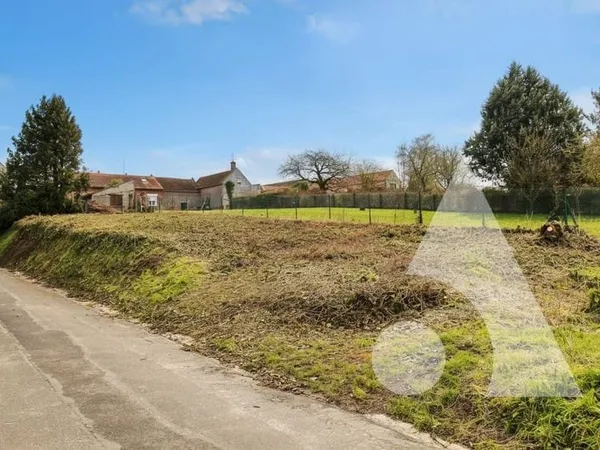 Terrain constructible 425 m²