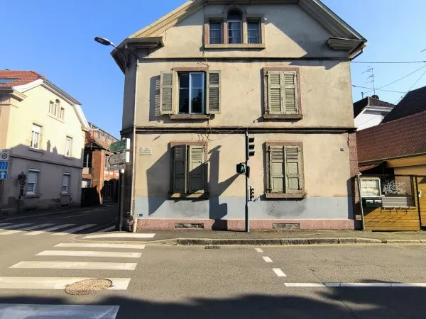 Maison 10 pièces 180 m²