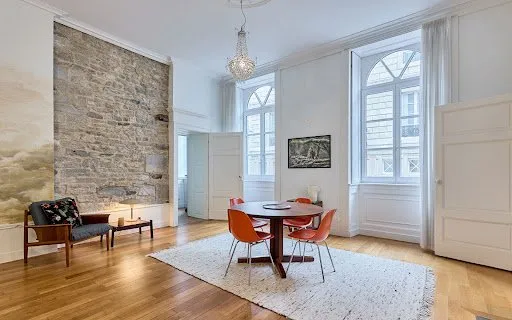 Appartement 7 pièces 167 m²