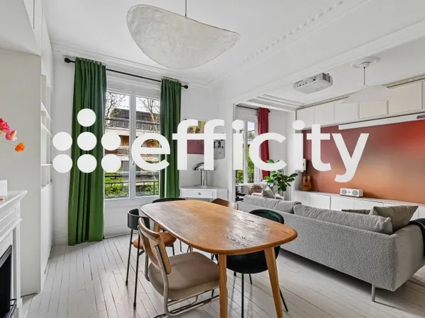 Vends appartement lumineux et rénové par architecte