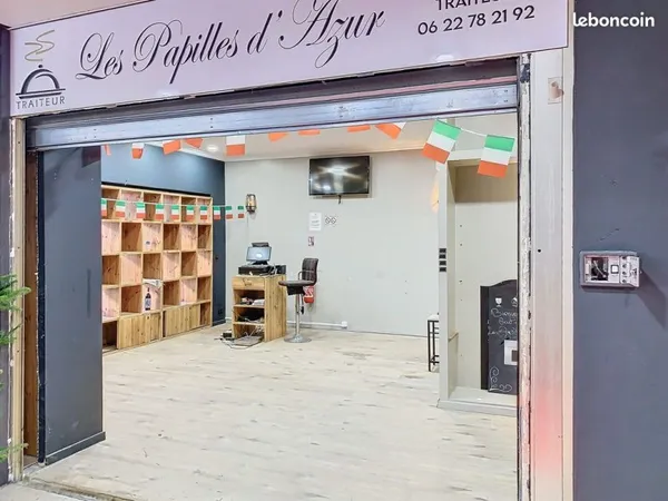 Local 66 m² Mougins