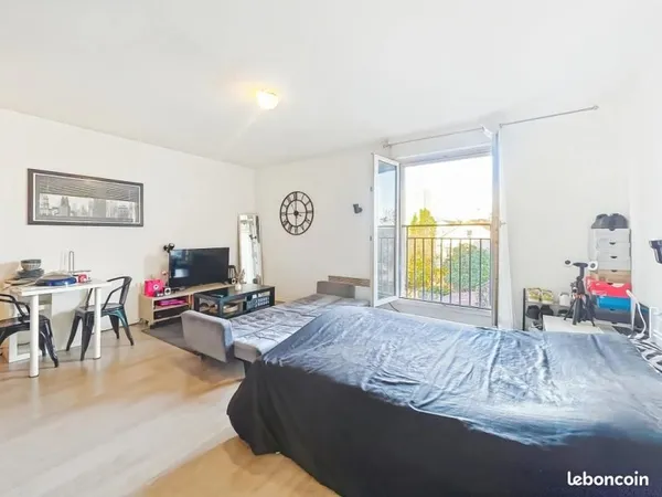 Studio 2 pièces 62 m²