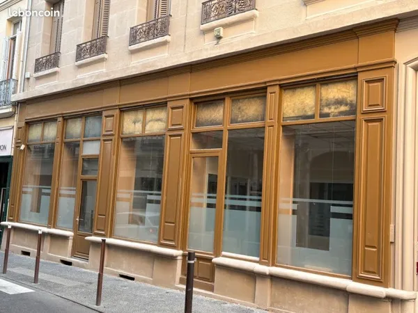 Loue bureaux au centre ville de Saint-Etienne
