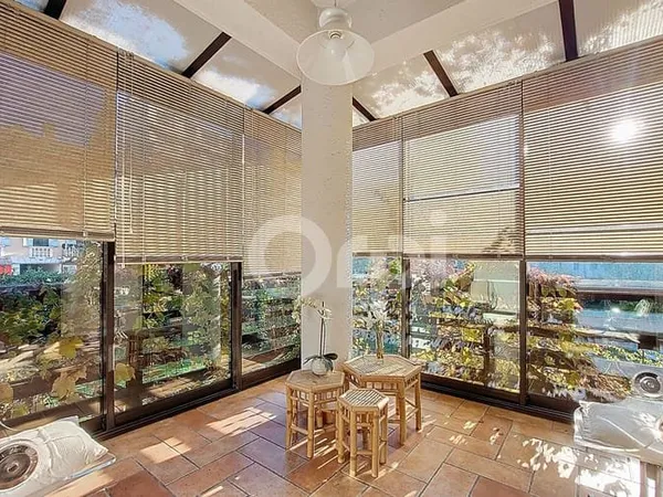 Maison 6 pièces 255 m²