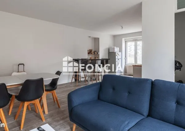 APPARTEMENT T4 avec 3 chambres