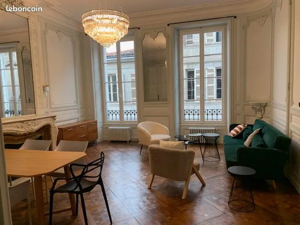 Appartement grosse cloche 133 m2 bordeaux