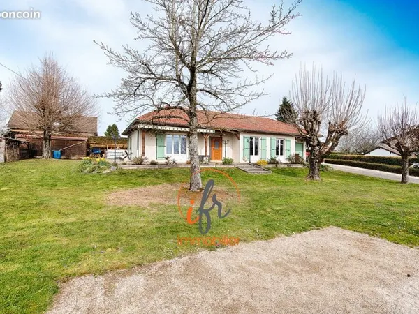 Maison de plain pied 3 chambres terrain de 1470m²
