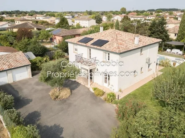Maison de luxe 8 pièces 190 m²