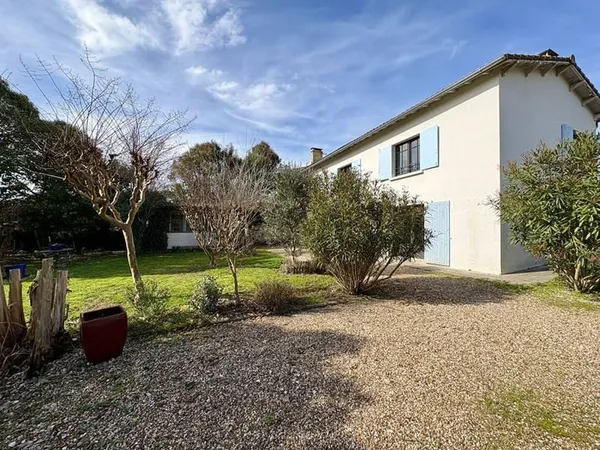 Maison 6 pièces 150 m²