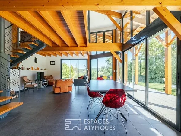 Élégante maison contemporaine à l'abri des regards.