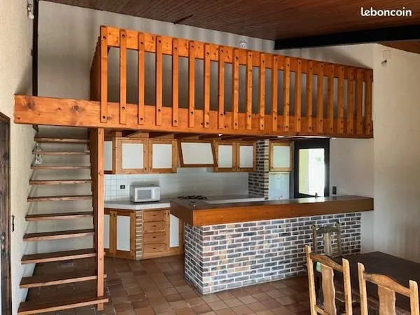Maison à louer à Pavie (32)