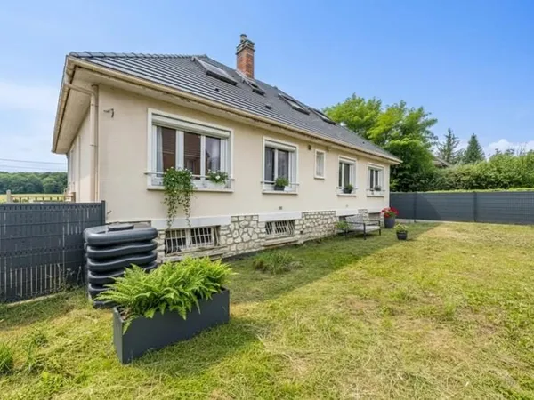 Maison de 6 pièces de 140 m2 en vente à Plaisir
