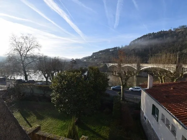 Appartement à vendre 3 pièces VUE SUR LE LOT CAHORS (46)