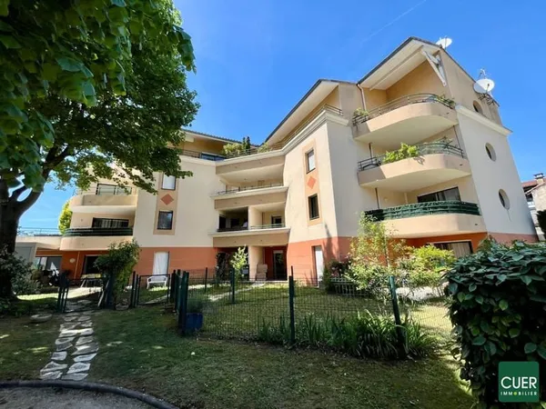Centre ville - Appartement 3 chambres de 101 m2.