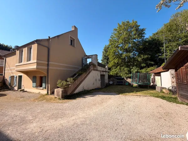 Maison individuelle avec dépendance SOISY SUR SEINE