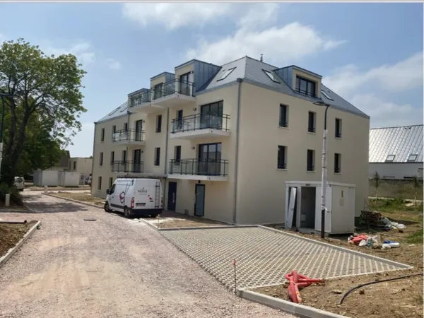 Loue deux pièces avec balcon à Caen - 41m²