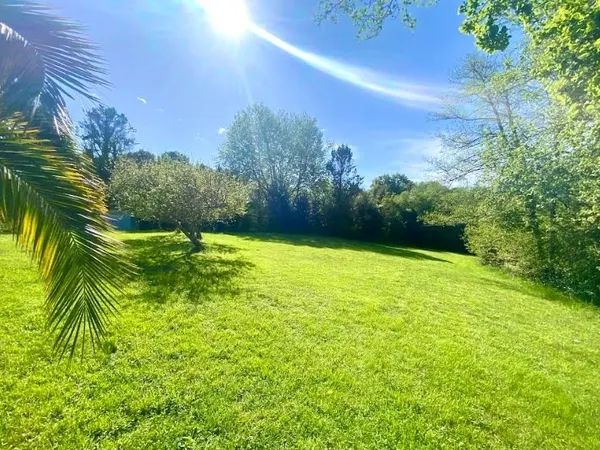 Terrain à bâtir 772 m²