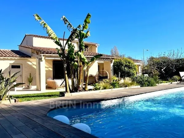 Maison 5 pièces 130 m²