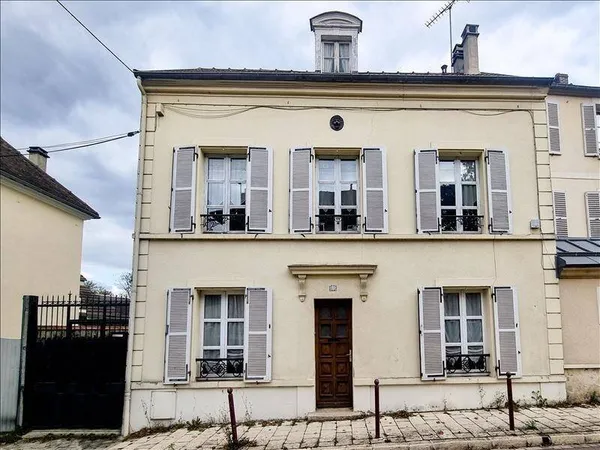Maison 7 pièces 178 m²