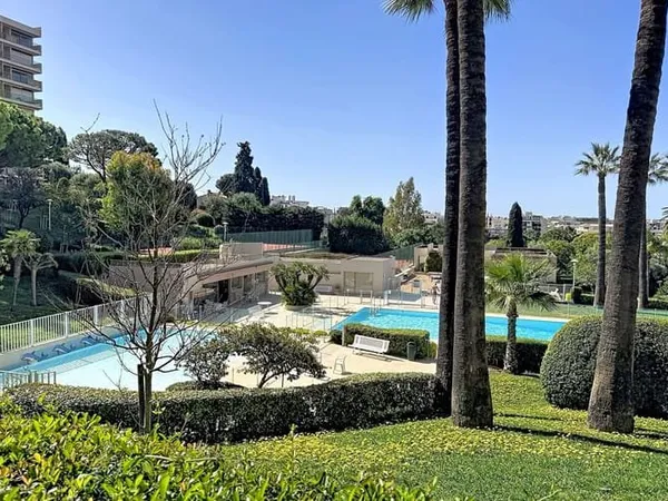Appartement 5 pièces 135 m²