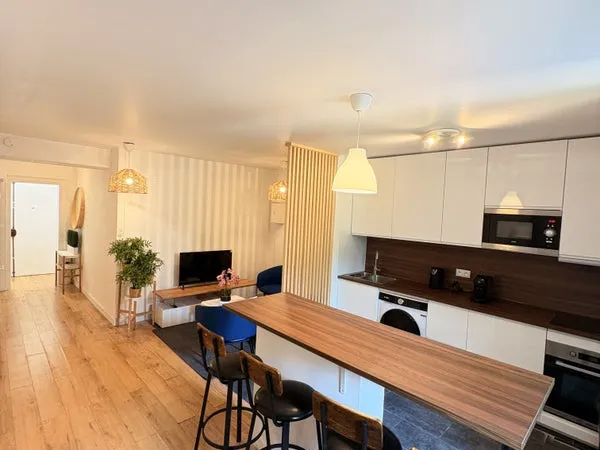 Colocation neuve & design – 1 chambre disponible –