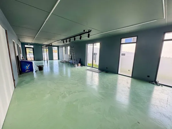 Local commercial 97 m²
