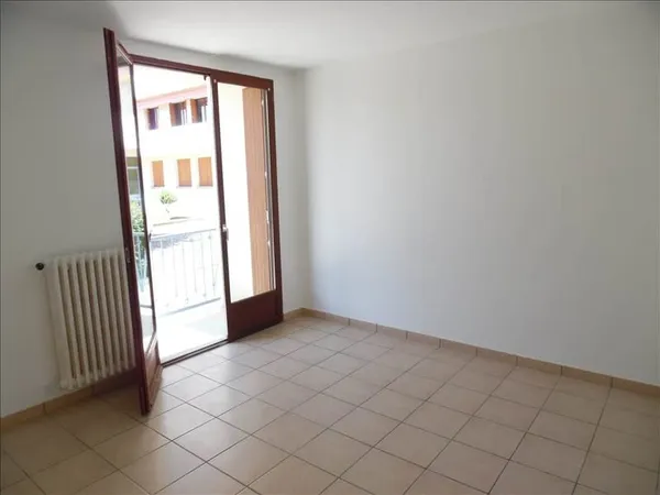A VENDRE - Appartement