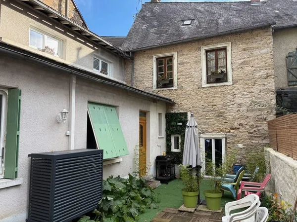 Coussac Bonneval maison de 6 pièces proche des commerces av