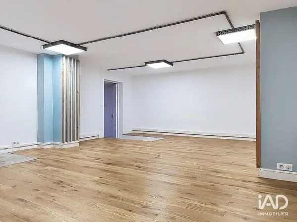 Local commercial 120 m²