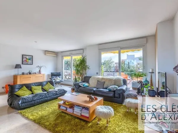 Appartement 6 pièces 153 m²