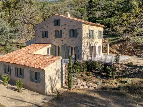 Maison 7 pièces 194 m²