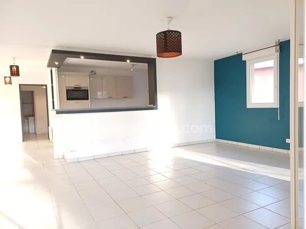 A VENDRE - COTE D'AZUR - CANNES OUEST 06150 - 4 PIECES DUPLEX DERNIER ETAGE
