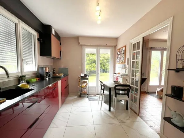 Maison 6 pièces 145 m²