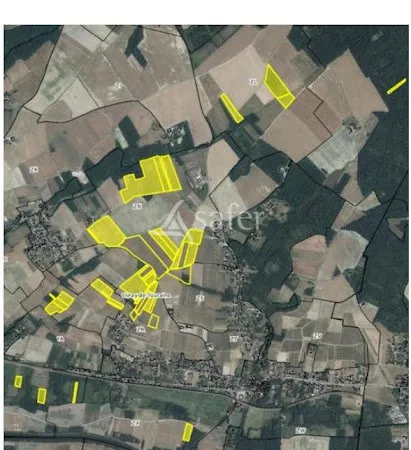Terrain 547831 m²