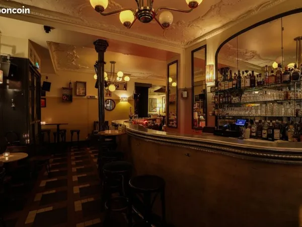 Bar restaurant Bistro Parisien Licence 4 , Extraction....