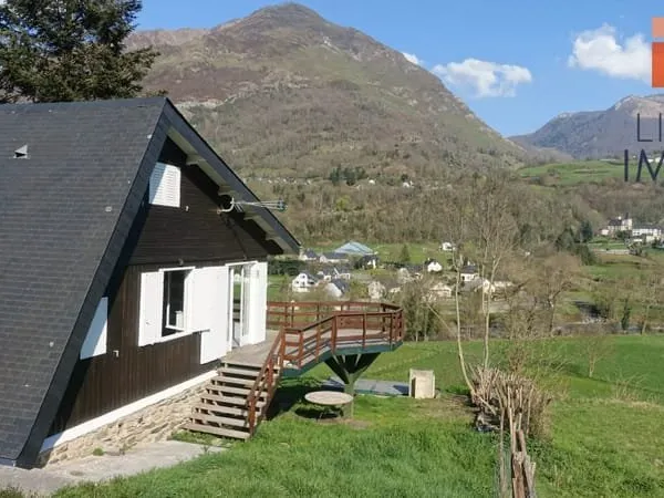Chalet en bois 4 pièces sur une parcelle de 2330m²